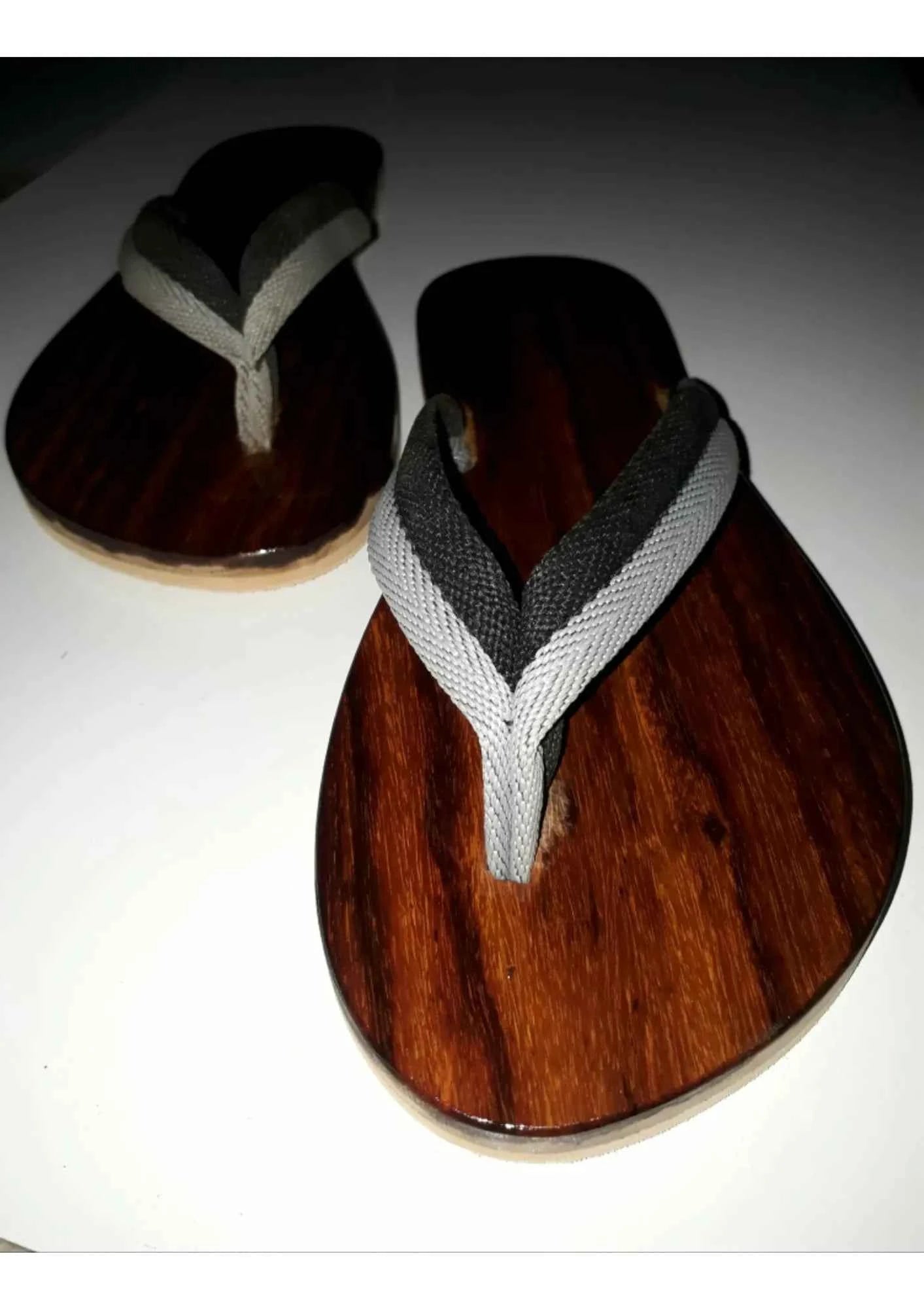 Wooden Slipper - SOUL SOCIETY FOR ORGANIC FARMING